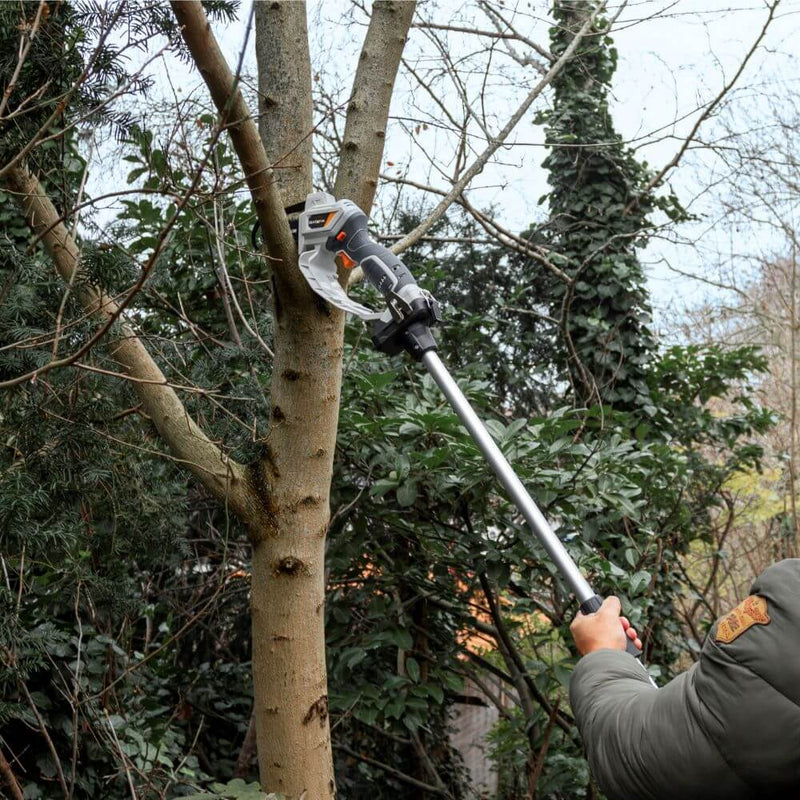 Załaduj obraz do przeglądarki galerii, Tyczka przedłużająca 124 cm | Kompatybilna z pilarką Nexxsaw 18 V
