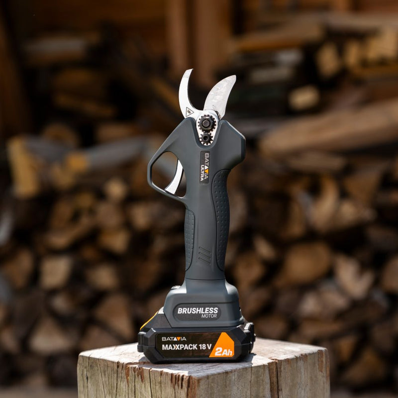 Load image into Gallery viewer, Cordless Brushless Pruner 30mm
