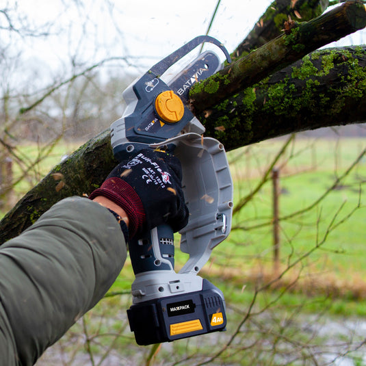 18V Nexxsaw V2.1 Cordless One-Hand Chainsaw